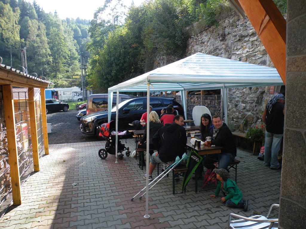 Penzion U Stoly Jáchymov Zewnętrze zdjęcie
